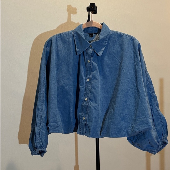 Out of the Ordinary Banana Republic Light Blue Denim like Shirt New Without Tags - Picture 5 of 5
